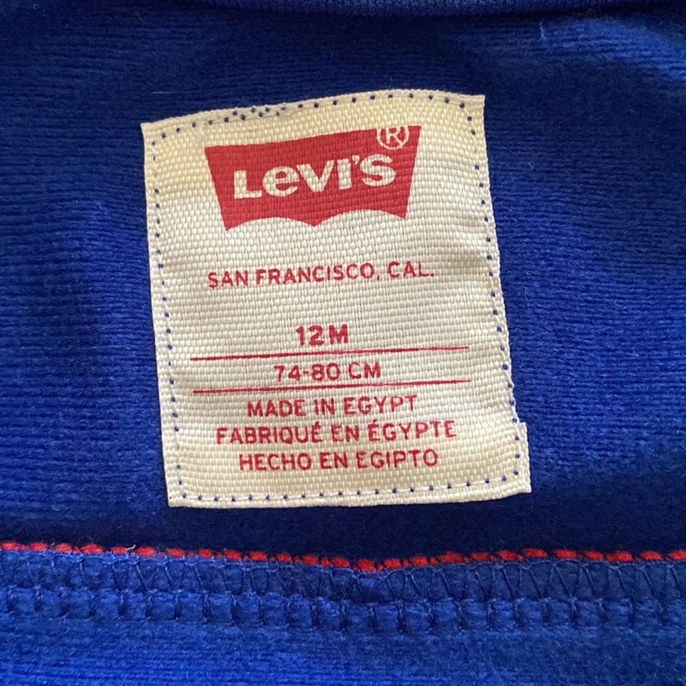 Levis pre loved